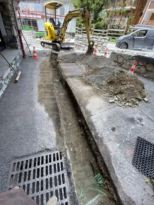 Trottoir près de Bourg‑Saint‑Maurice